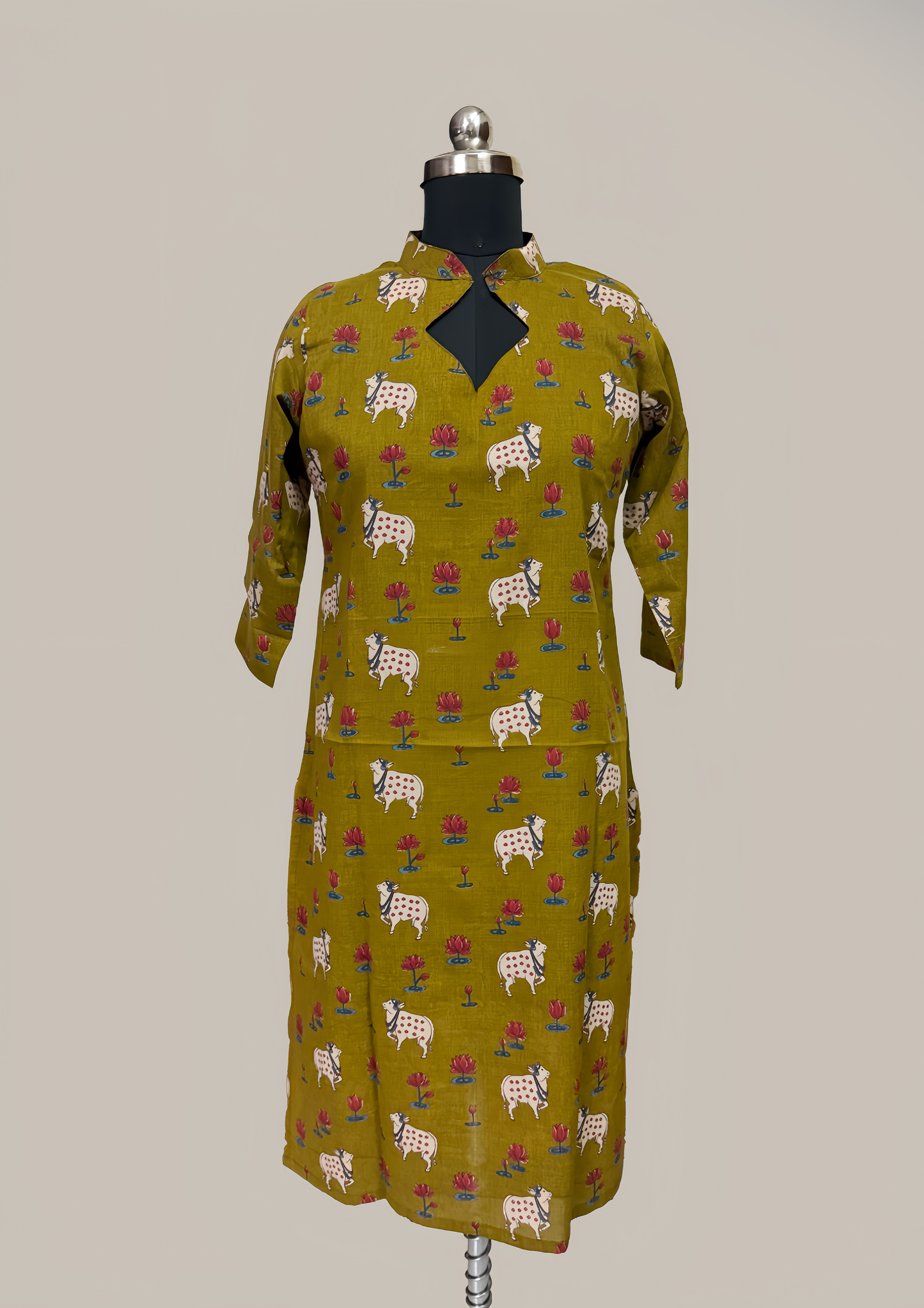 Lotus Pichwai Kurti